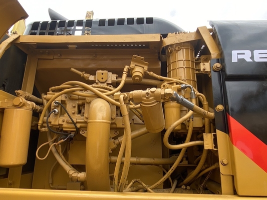 Εκσκαφέας μηχανημάτων κατασκευής ΓΑΤΏΝ από δεύτερο χέρι 330D με τον κάδο 1.5m3