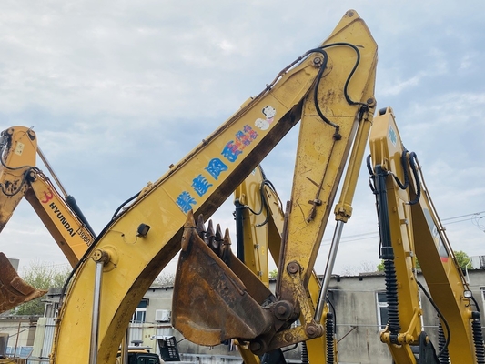 Χρησιμοποιούμενη CAT Caterpillar 325B Υδραυλική σκάφτρα 25 τόνων