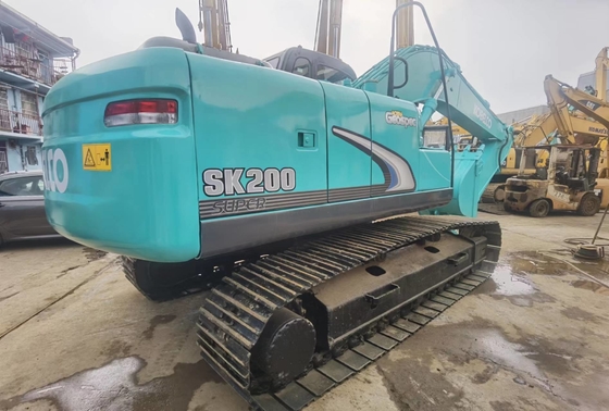 20 τόνων Αρχική Ιαπωνία Χρησιμοποιούμενη Kobelco SK200-8 Crawler Excavator με 114KW ισχύς κινητήρα και 0,8 m3 χωρητικότητα κουβάς