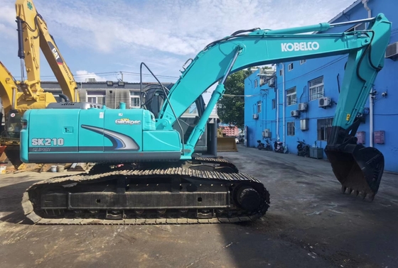 21 τόνους Αρχική Ιαπωνία Χρησιμοποιούμενη Kobelco SK210-8 Crawler Excavator Με 114KW ισχύς κινητήρα και 1 m3 χωρητικότητα κουβάς