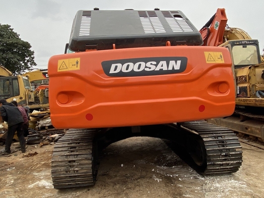 22 τόνους Αρχικό Χρησιμοποιούμενο Doosan DX225 Crawler Excavator με 157KW ισχύς κινητήρα και 1,05m3 χωρητικότητα κουβάς