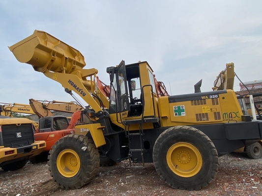 3-5 τόνους μεταχειρισμένο φορτιστή τροχών Komatsu WA320-3 μεταχειρισμένο φορτιστή εμπρός