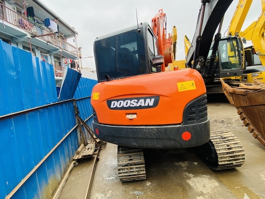 6 τόνους Αρχικό Χρησιμοποιημένο Doosan DH60-7 Crawler Excavator Δεύτερο Χέρι Με 0,09-0,2 m3 χωρητικότητα κουβάς