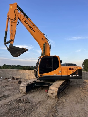 22 τόνους μεταχειρισμένο υγιούντα R225 Crawler Excavator Χρησιμοποιείται 112 KW ισχύς κινητήρα και 1,05 M3 χωρητικότητα κουβάς